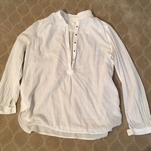 100% Cotton Levi’s Half button down